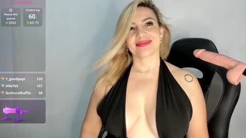 Angel  online show from February 2025 04:57:02 PM