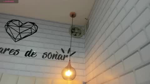 Angel  online show from November 2025 07:26:02 PM