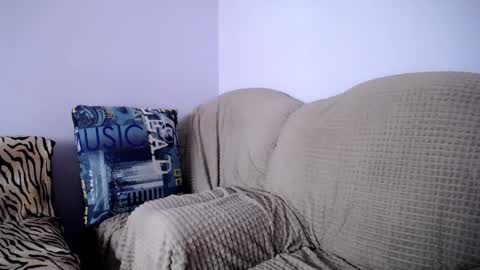 Zoe online show from October 2025 08:33:02 AM