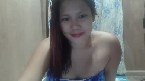 Snapshot of angela413796 chatting on February 2025 09:05:02 AM angela413796 online show from February 2025 09:05:02 AM