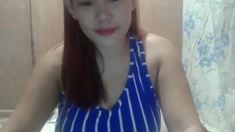 Snapshot of angela413796 chatting on February 2025 08:44:02 PM angela413796 online show from February 2025 08:44:02 PM