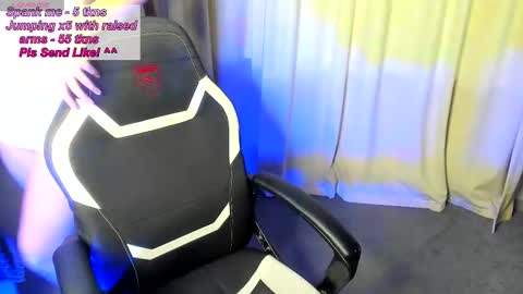 Snapshot of angela_coy chatting on October 2025 11:40:01 AM angela_coy online show from October 2025 11:40:01 AM