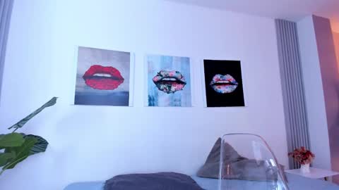 A N G E LA.  online show from September 2025 03:39:01 AM