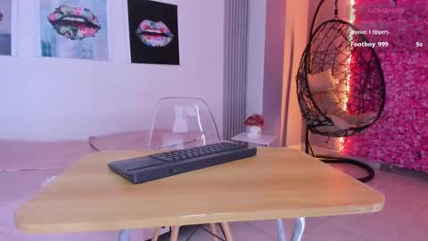 A N G E LA.  online show from September 2025 03:44:01 AM