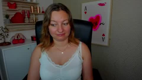 Snapshot of angela_samt chatting on July 2026 05:46:02 AM Angela online show from July 2026 05:46:02 AM
