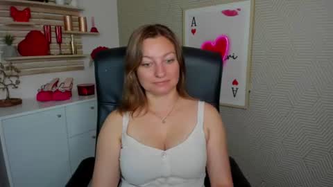 Snapshot of angela_samt chatting on July 2026 05:46:02 AM Angela online show from July 2026 05:46:02 AM
