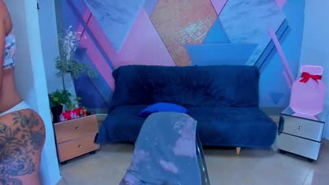 Angela online show from January 2025 05:32:01 AM