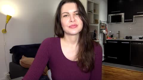 Angela online show from December 2024 06:28:02 PM