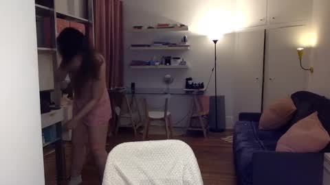 Snapshot of angeladarkk chatting on January 2025 11:15:02 PM Angela online show from January 2025 11:15:02 PM