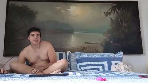 Snapshot of angelamax1 chatting on February 2026 07:28:01 PM Max y Angela independent model online show from February 2026 07:28:01 PM