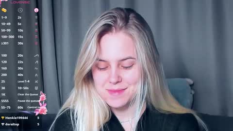 Snapshot of angelanty chatting on November 2025 01:17:02 PM Darsi Anty online show from November 2025 01:17:02 PM