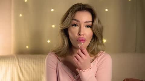 Snapshot of angelbengs chatting on February 2025 10:53:02 AM Hi my name is Anny HOT PVT IS OPEN MY FAV PATTER IS 57 online show from February 2025 10:53:02 AM