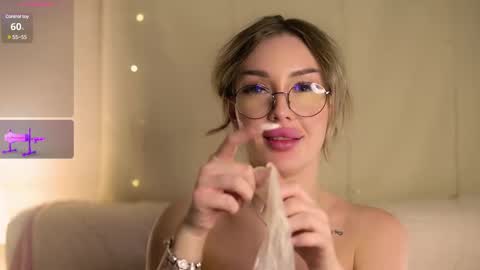 Snapshot of angelbengs chatting on February 2025 12:42:01 PM Hi my name is Anny HOT PVT IS OPEN MY FAV PATTER IS 57 online show from February 2025 12:42:01 PM