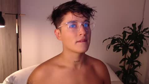 Snapshot of angelcossio chatting on January 2025 11:50:01 PM Angel online show from January 2025 11:50:01 PM