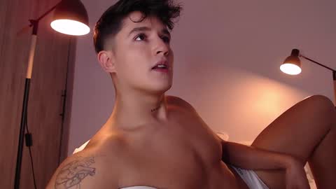 Snapshot of angelcossio chatting on February 2025 09:58:02 PM Angel online show from February 2025 09:58:02 PM