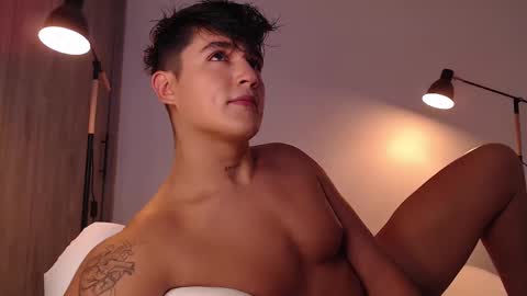 Snapshot of angelcossio chatting on February 2025 10:52:02 PM Angel online show from February 2025 10:52:02 PM