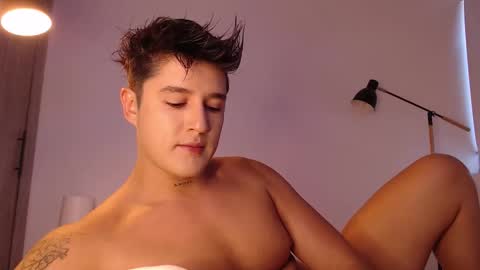 Angel online show from November 2025 09:15:01 PM