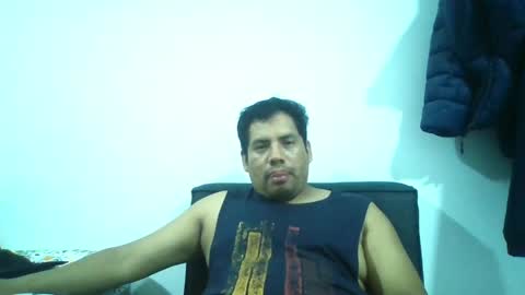Snapshot of angeldavid90 chatting on May 2026 12:07:01 AM angeldavid90 online show from May 2026 12:07:01 AM
