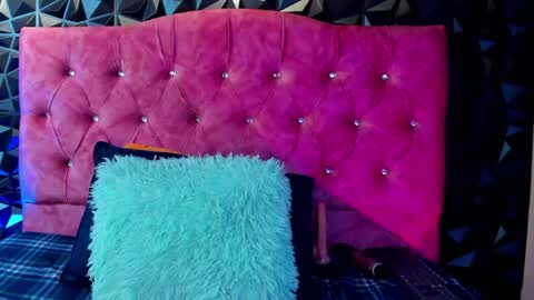 angeldreams15 online show from March 2026 07:06:02 PM