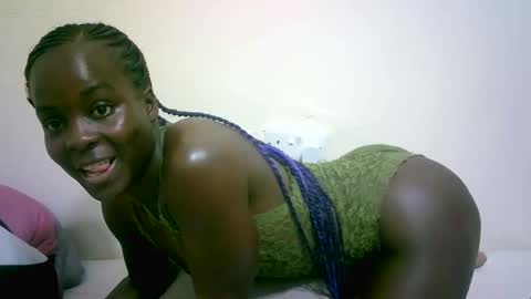 Angle online show from December 2025 10:00:02 AM