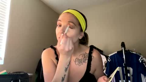 Snapshot of angelgrl444 chatting on January 2025 07:05:01 PM Princess Peach online show from January 2025 07:05:01 PM