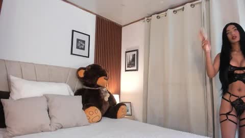 Carolina online show from March 2026 01:20:01 AM