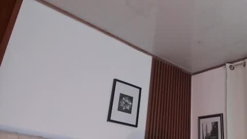 Carolina online show from March 2026 01:44:02 AM