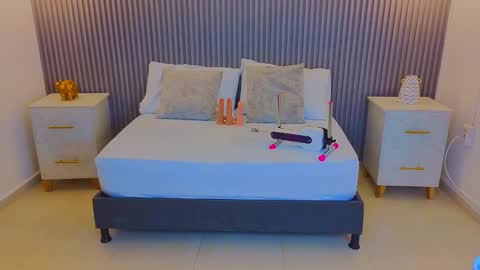 Snapshot of angelica_dymond chatting on February 2026 07:35:01 PM A N G E L I C A online show from February 2026 07:35:01 PM