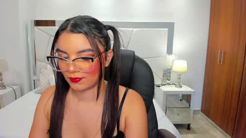 Angelica Moon online show from May 2026 08:15:01 PM