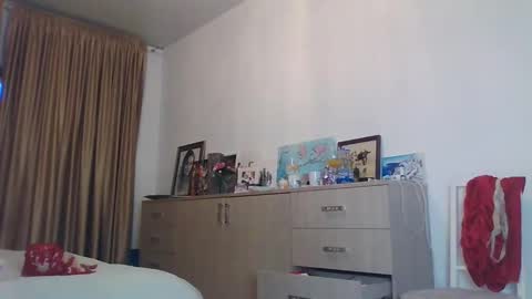 Snapshot of angelicfenix chatting on March 2026 03:37:02 PM angelicfenix online show from March 2026 03:37:02 PM