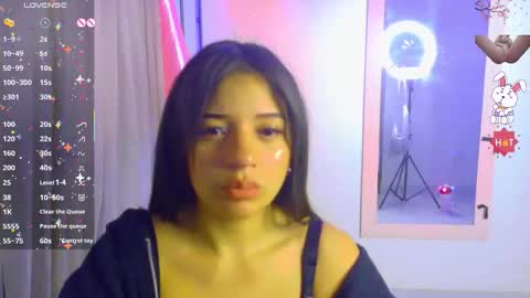 Snapshot of angelie_3 chatting on September 2025 02:11:01 AM angelie online show from September 2025 02:11:01 AM