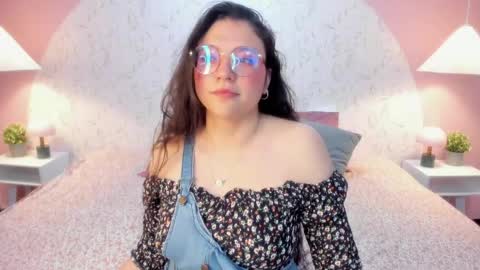 Angelica online show from April 2026 03:06:01 AM