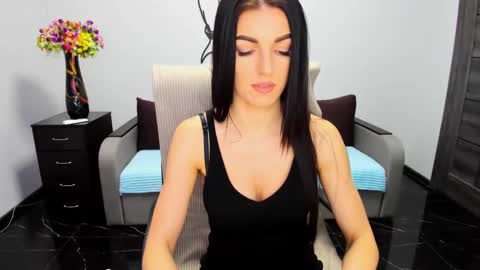 Snapshot of angelina_clark chatting on January 2025 12:36:01 PM Angelina online show from January 2025 12:36:01 PM