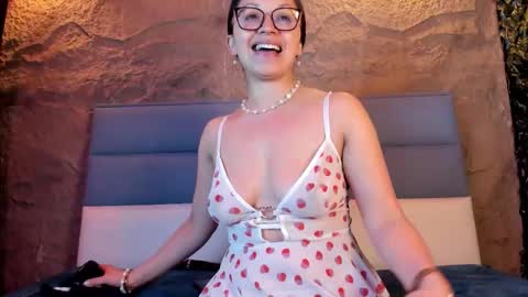 ANGELINA   online show from November 2025 11:32:02 AM