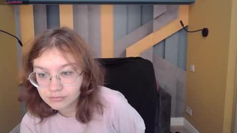 AngelinaLow online show from November 2025 06:27:01 AM