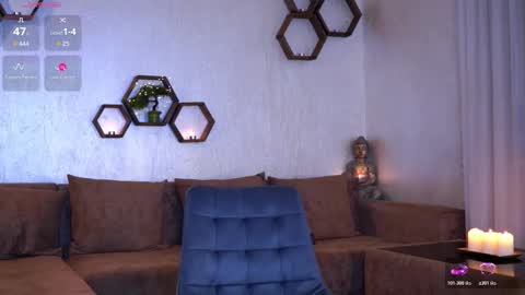 Angelina online show from March 2026 04:12:02 PM