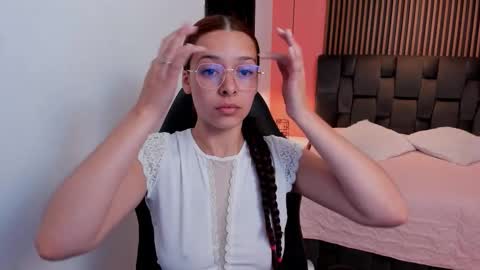 angeline_davies online show from January 2026 04:07:02 AM