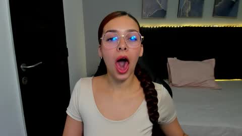 angeline_davies online show from February 2026 04:17:02 AM