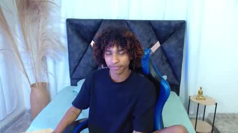 Angel online show from January 2026 09:18:01 PM