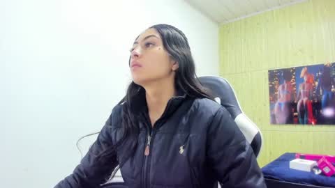Snapshot of angell_cooper8 chatting on July 2026 12:18:02 PM Angell cooper8 online show from July 2026 12:18:02 PM