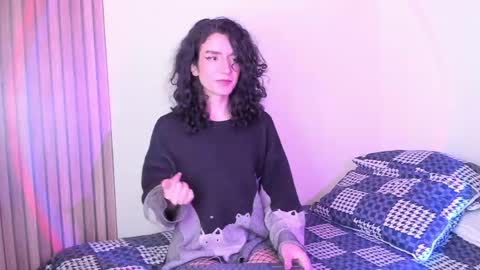Angellike online show from May 2026 11:26:01 AM