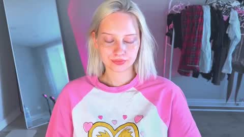 Cutie online show from August 2026 10:18:01 AM