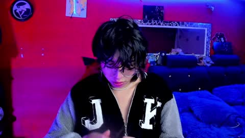 Snapshot of angellonfire chatting on December 2024 06:59:01 AM Angel  online show from December 2024 06:59:01 AM