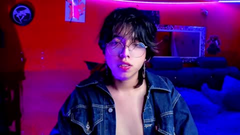 Snapshot of angellonfire chatting on February 2025 05:53:01 AM Angel  online show from February 2025 05:53:01 AM