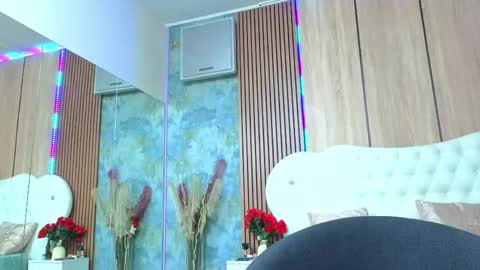 angellys online show from May 2026 04:23:02 PM