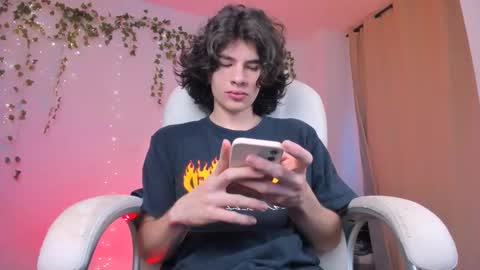 Angel online show from February 2026 06:04:02 PM