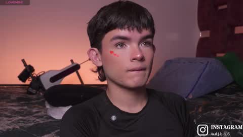 Angelo I work from home this is my room  online show from November 2025 05:54:01 AM