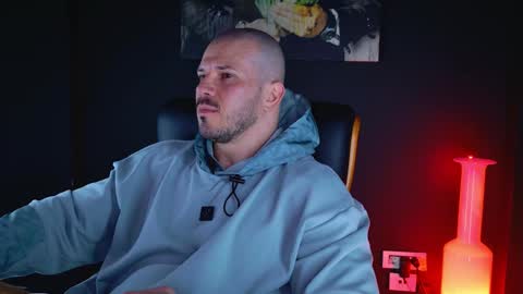 Snapshot of angeloeric chatting on December 2024 12:56:01 PM BlackWolf online show from December 2024 12:56:01 PM