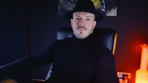 Snapshot of angeloeric chatting on January 2025 05:01:02 AM BlackWolf online show from January 2025 05:01:02 AM