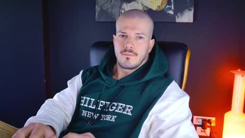 Snapshot of angeloeric chatting on January 2025 08:30:02 AM BlackWolf online show from January 2025 08:30:02 AM